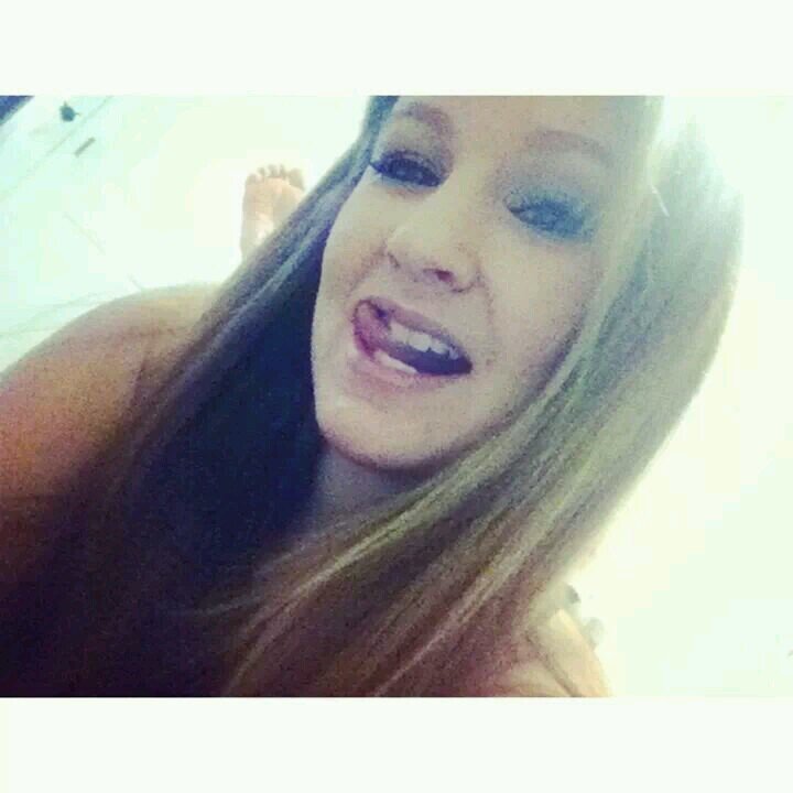 xolilbittxo's profile picture. Lauren Kashtan// 18// takin by the best... JMU(; // RIP Anthony Rogers and Meredith Smith