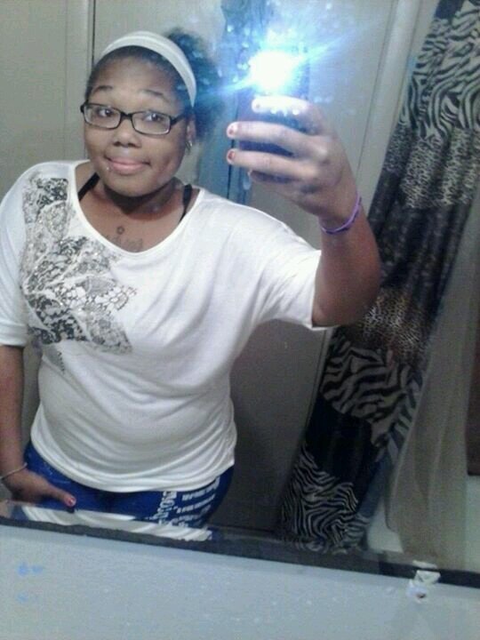ITS SIMPLE YOU FOLLOW ME I FOLLOW BACK