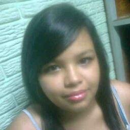 Sonriie :)
Vida solo hay una ♥