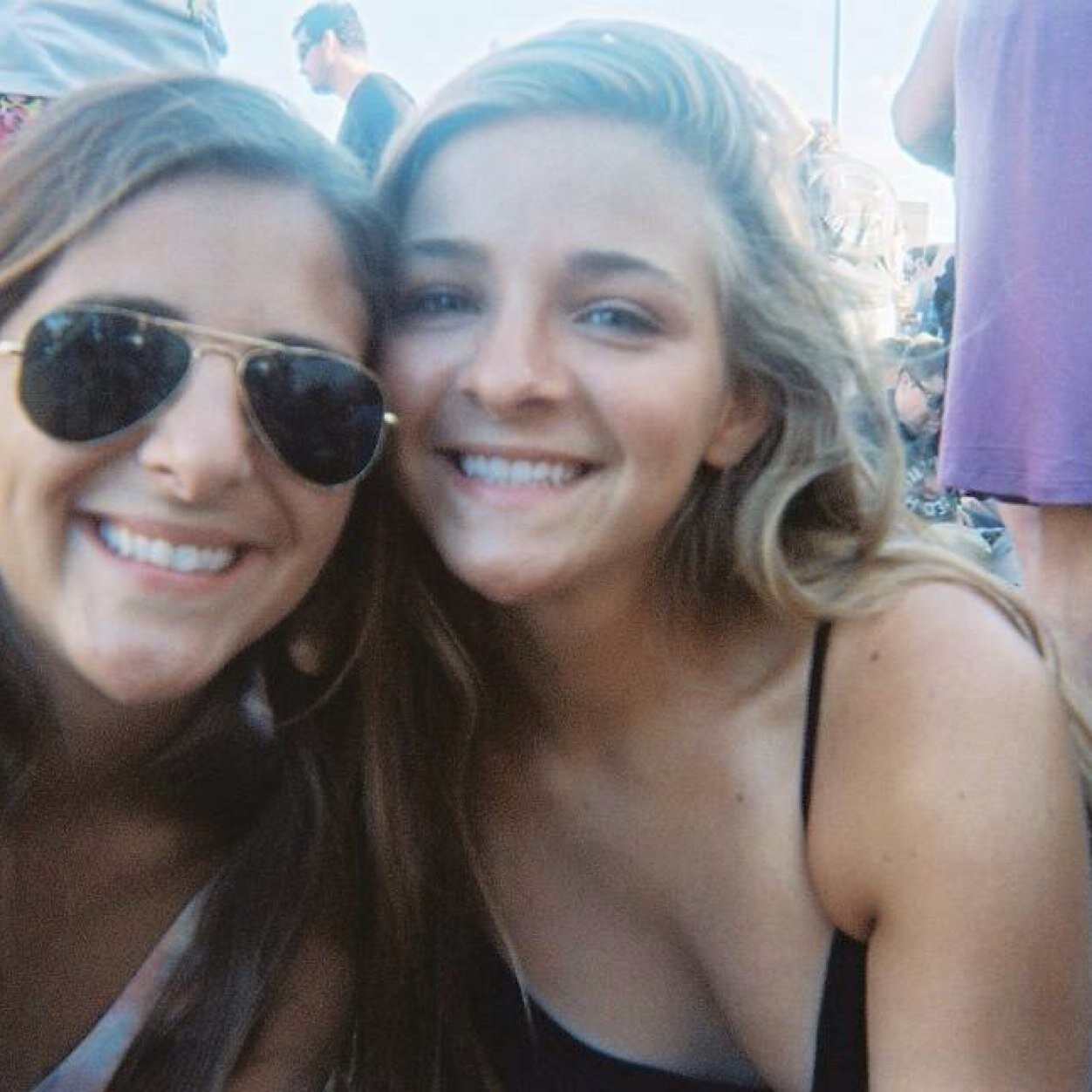 allyburch1's profile picture. 