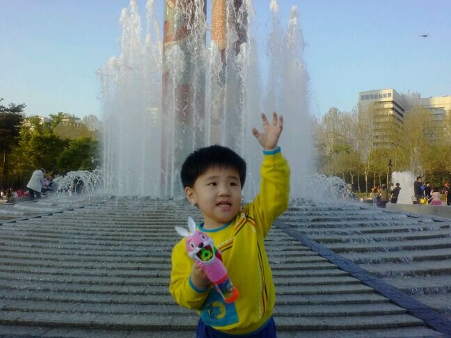 sgparkjindong's profile picture. 