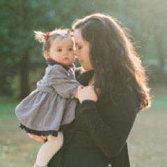 KatieEstesPhoto's profile picture. Loves: my daughter, my camera, my puppy, Christmas, spicy Cheezits.