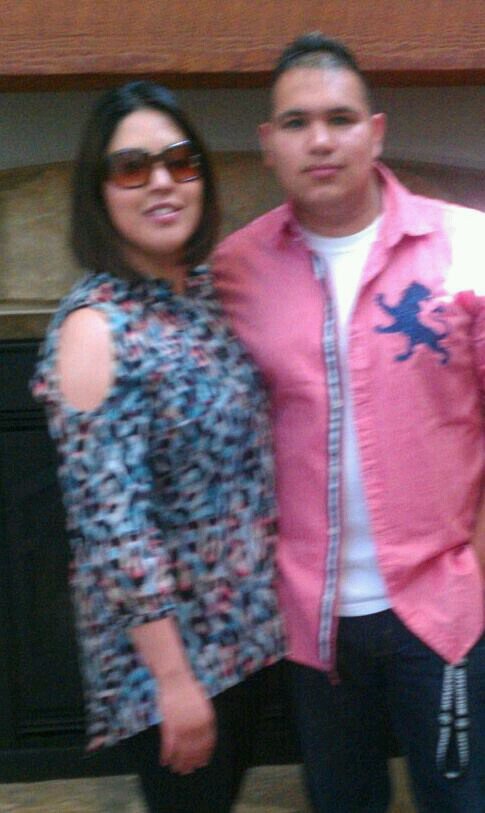 Only1Alvarado's profile picture. 