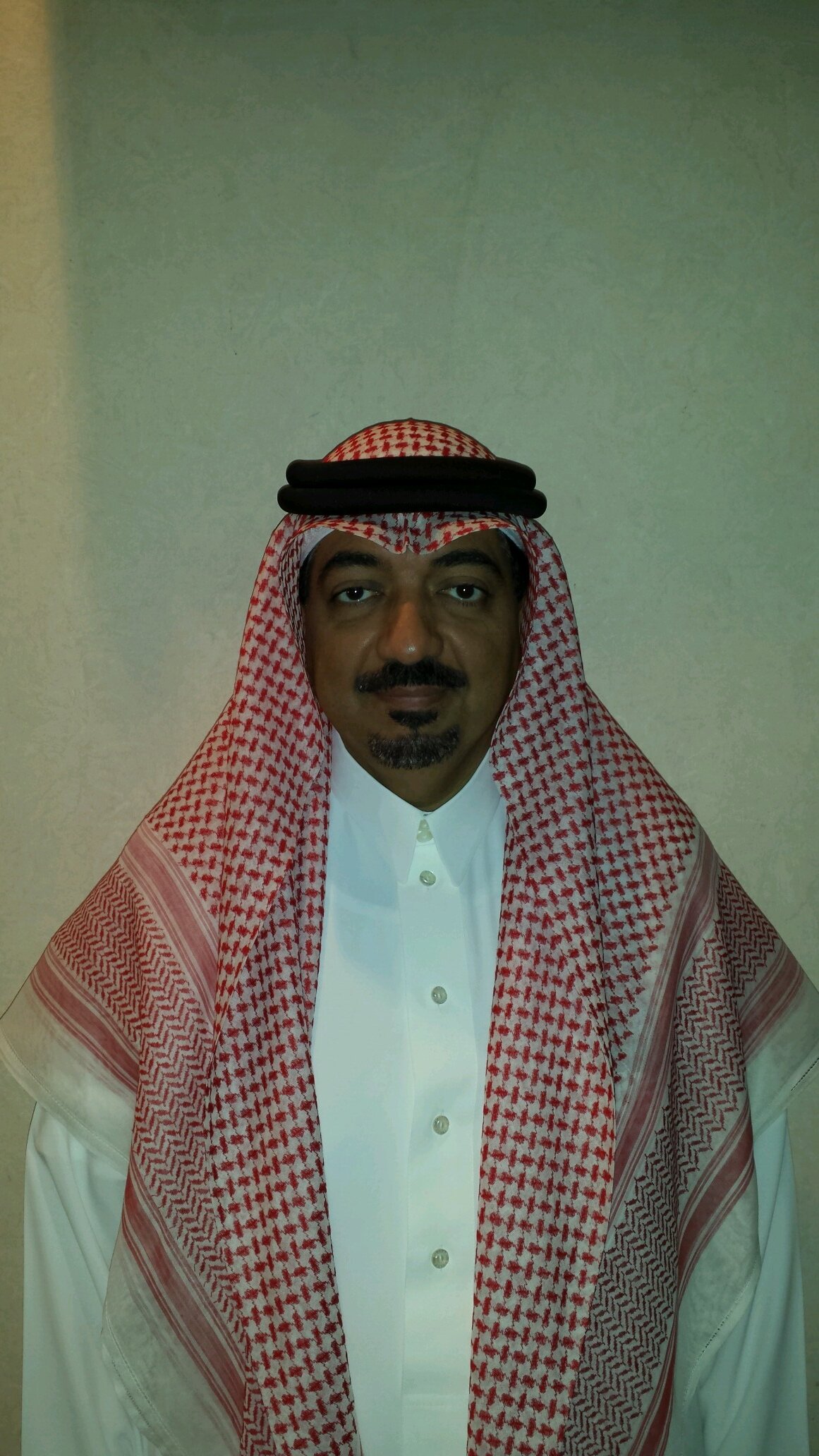 Abdulbadieka's profile picture. د. عبدالبديع خليل الرحمن ، إستشاري عيون ، عضو الجمعية اﻷمريكية للعيون و الجمعية اﻷوروبية لعمليات الماء اﻷبيض و تصحيح النظر.
