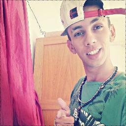 TEM QUE #TER SWING #MANÉ ♪ 
https://t.co/gQkufhtG