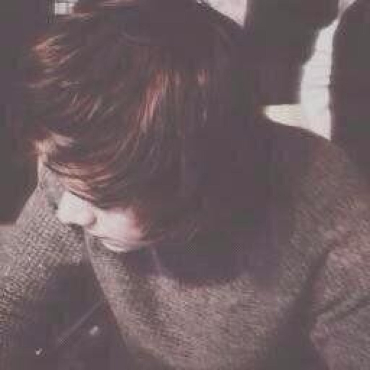 Hi love! Please follow @gypsiestyles it would mean the world tysm (✿^ω^)