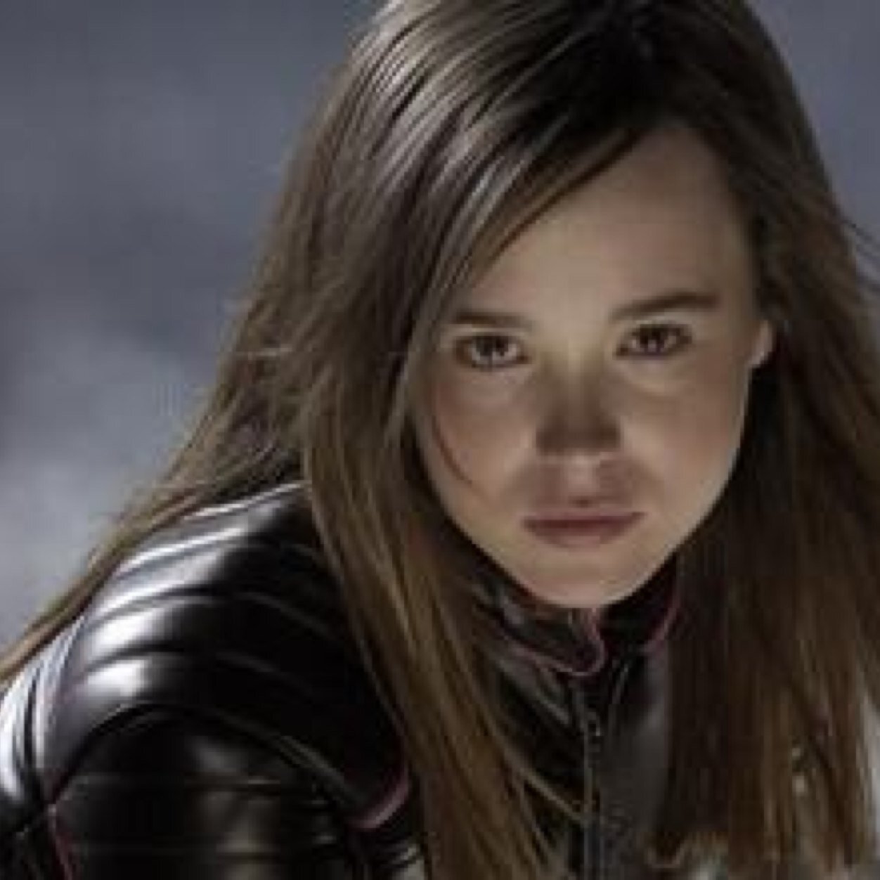 Just your average teenage girl, who can walk through walls. [RP/Semi-Literate] #XMen