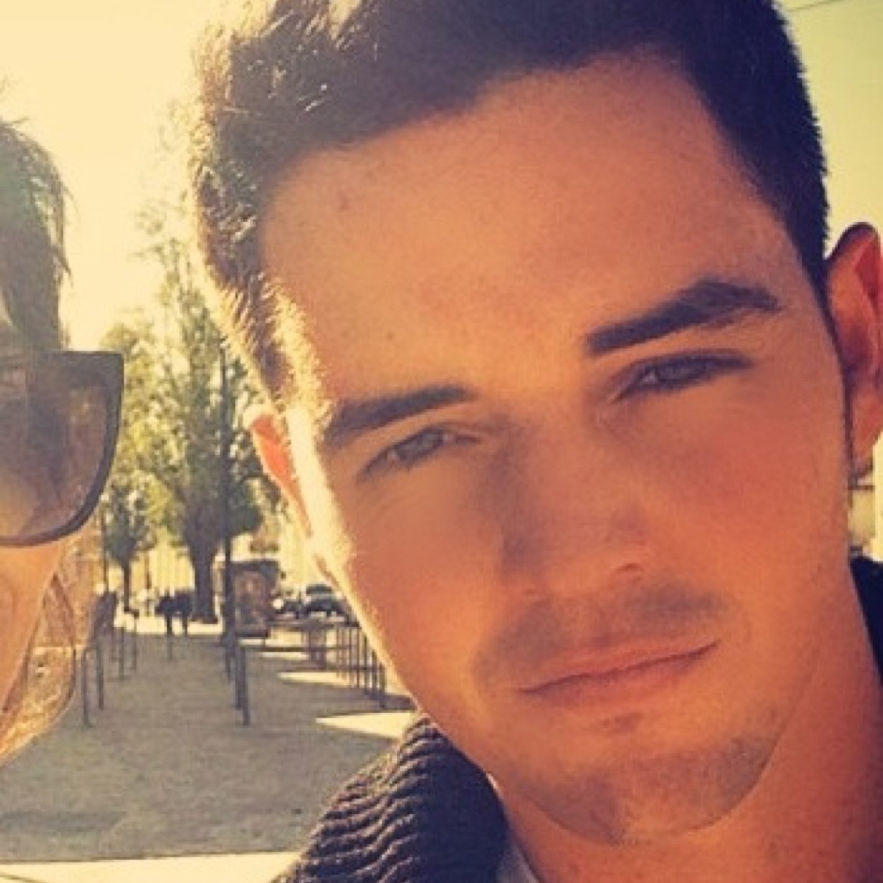 LewisJayAshford's profile picture. old enough to know better...young enough to do it anyway ✌