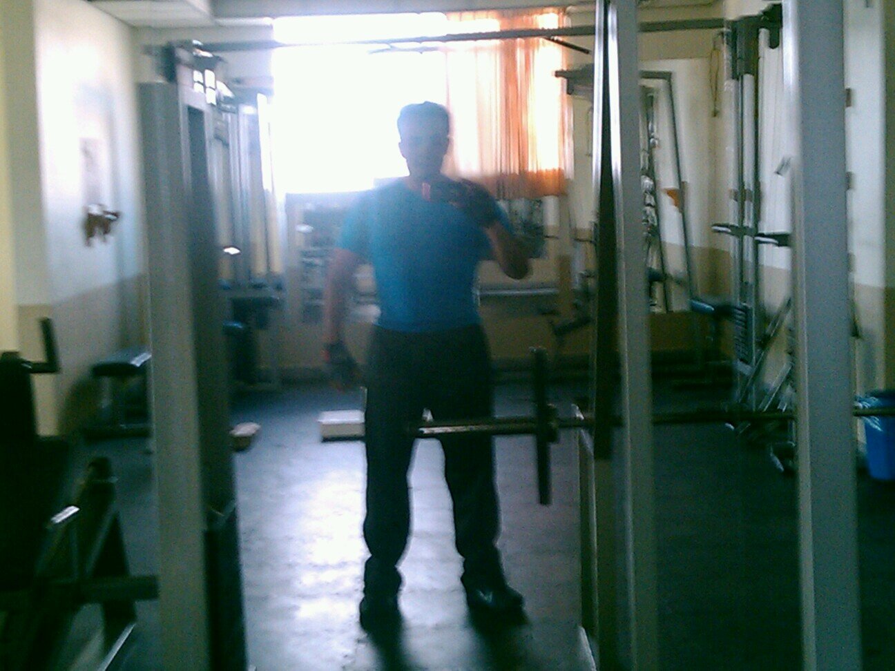 compajuanmanuel's profile picture. los políticos corruptos deberían ser fusilados.