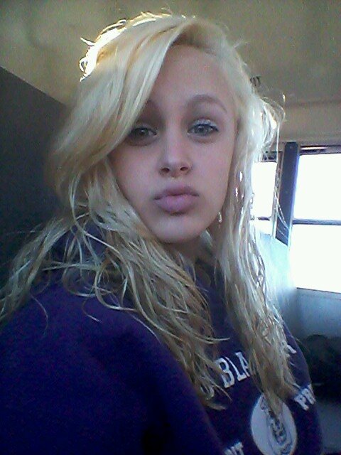 rose_jaye's profile picture. bitches ain't shit.