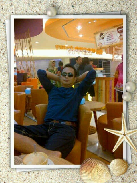 Harisma12Hh's profile picture. 