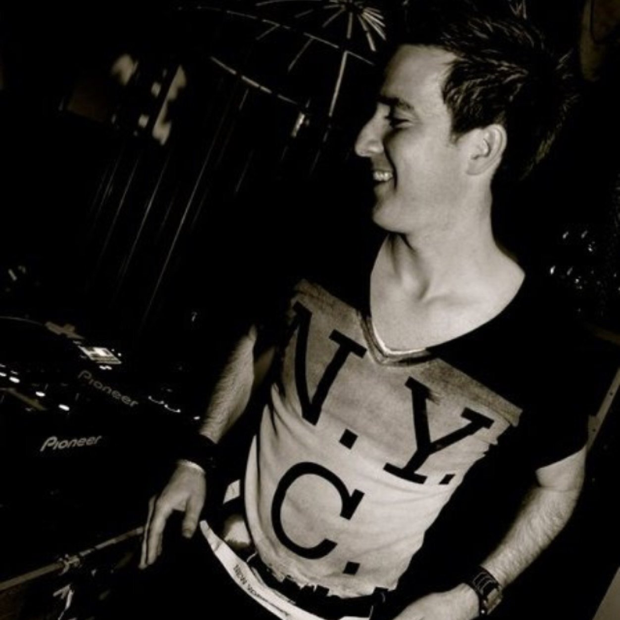Dj/mountain biker from Dublin... Resident Dj @opiumdublin & @TeamGiantDublin rider racing XC & CX.