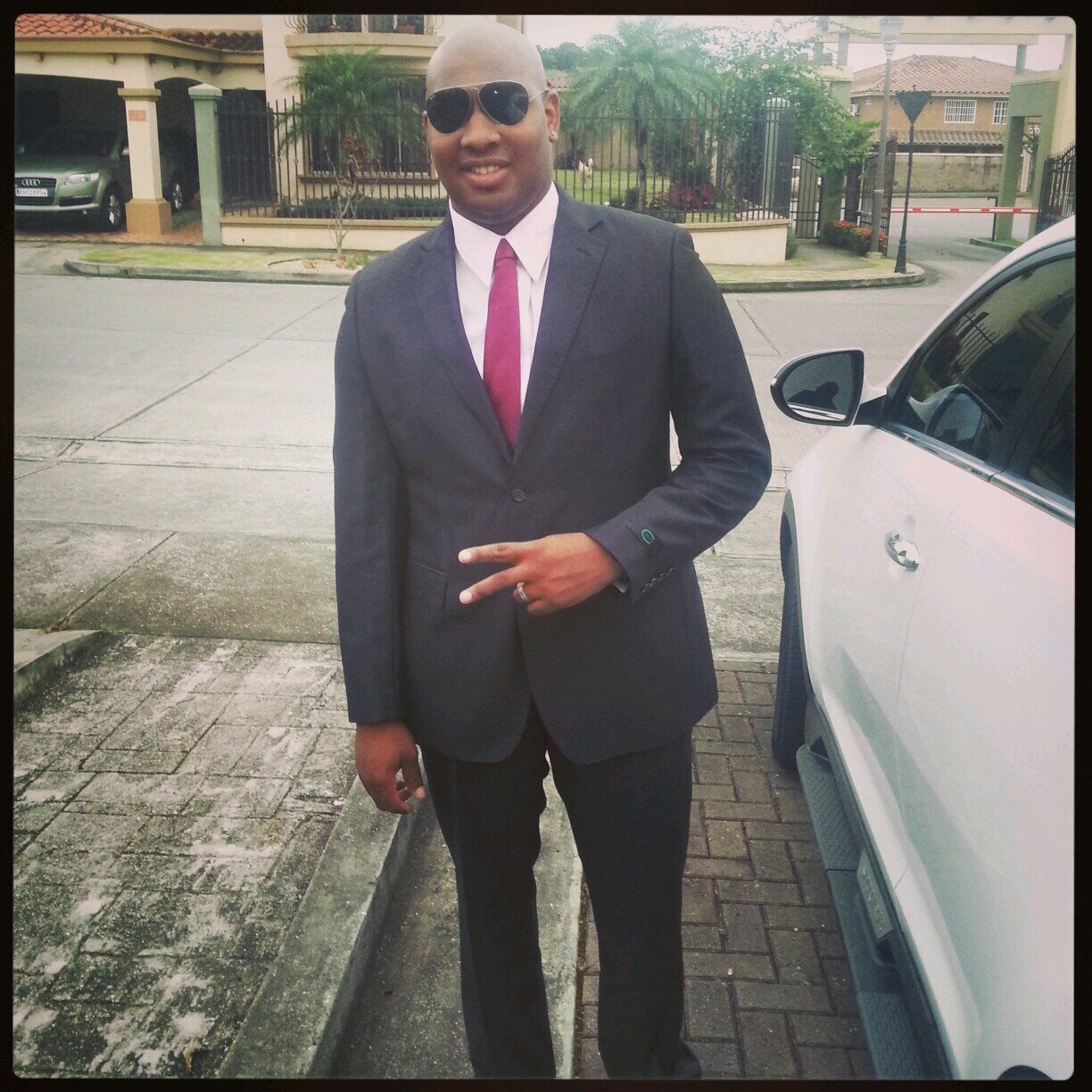 BrotherHood Entertainment Manager de TarikMainBrain