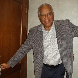 Nacido en El Callao, Edo. Bolívar, Venezuela. Abogado UCV  1967. Embajador de Venezuela.          Abogado en ejercicio, Derecho Internacional.