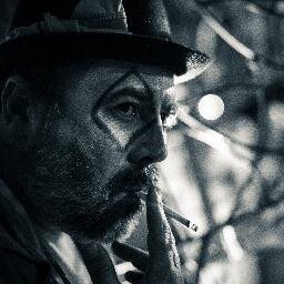 davidcolomera's profile picture. tengo un libro de poemas y un guión para una webserie en el disco duro, dos historias que son una