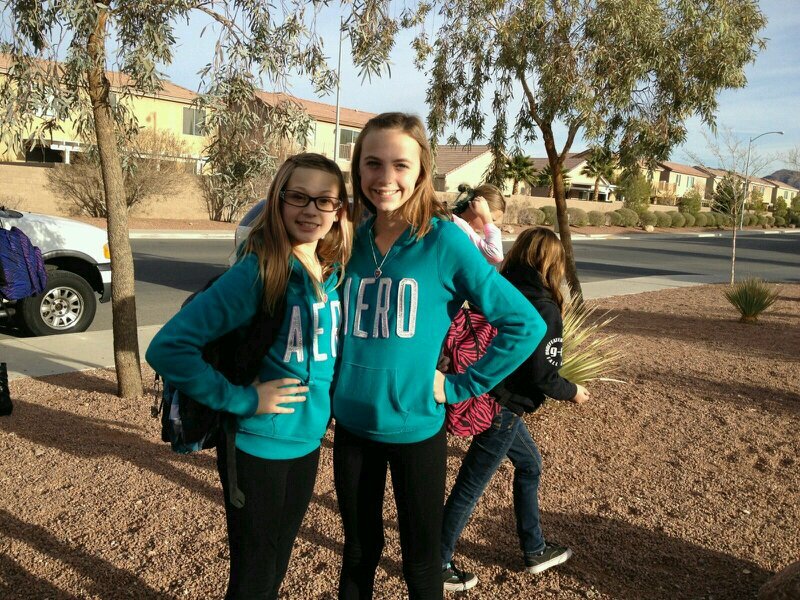 imahotty92's profile picture. 