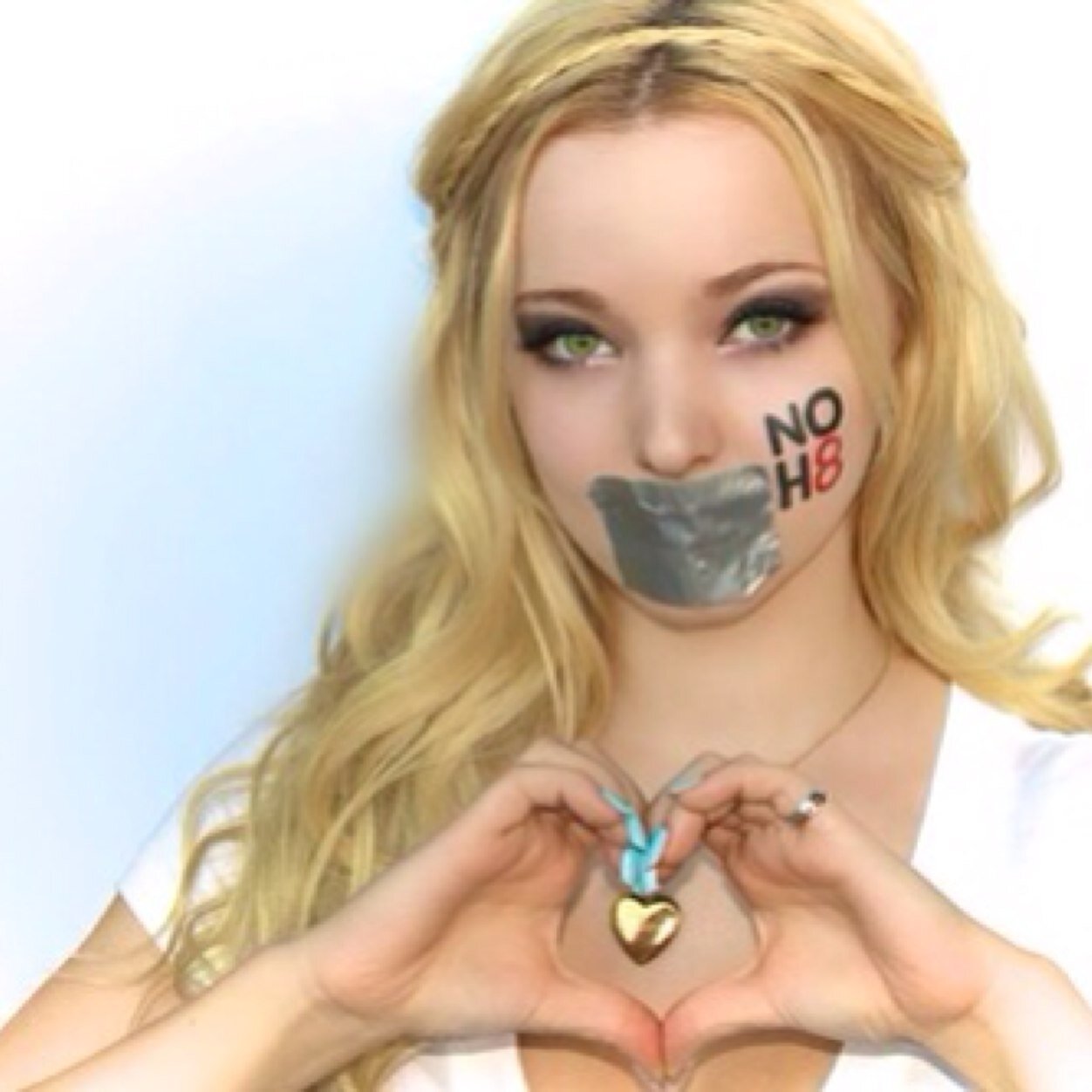 Im just an angel trying to earn my wings, but shhh dont tell anyone. -winks- #RP #Single