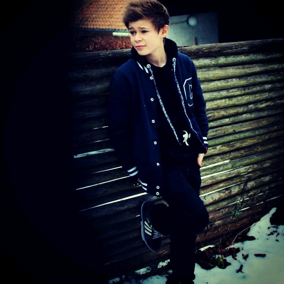 I'm Tyler.I am twelve years old and my two loving dads are,Derek and Stiles Hale.I am really nice.I am a werewolf,too.Funny,huh?|#TWRP