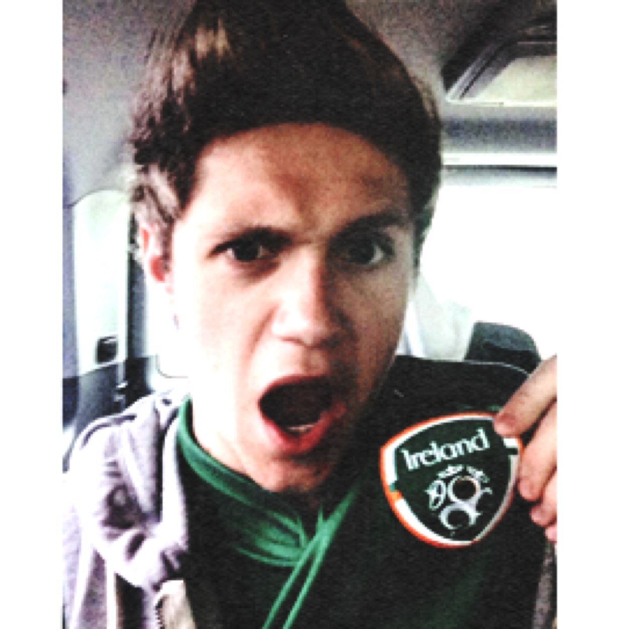 You've got a free follow. Be nice and follow my main account: @cinnamoniallpie