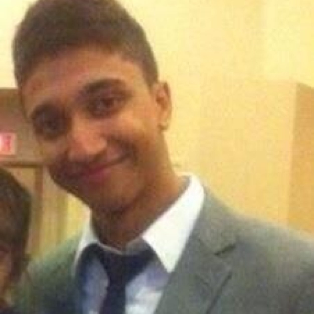 HGStLouis's profile picture. Trying to hit on Oilers Beauty