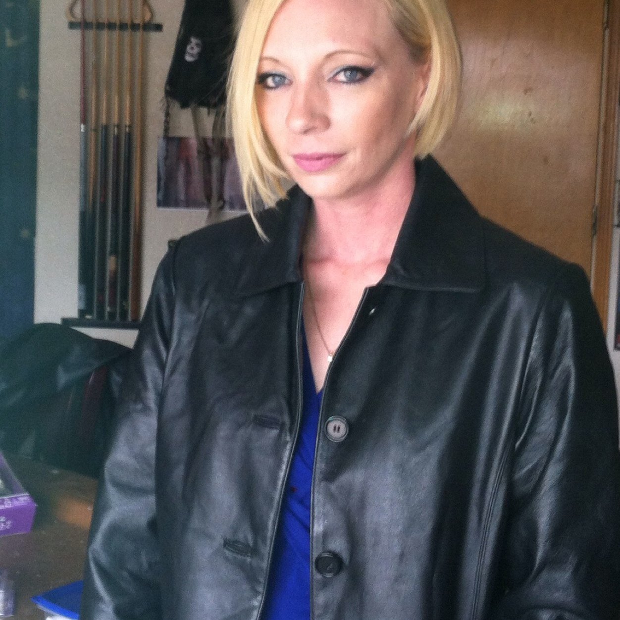 College student, wife, and mother of 3. My major is criminal justice. My world revolves around my children and my husband. I love my life!