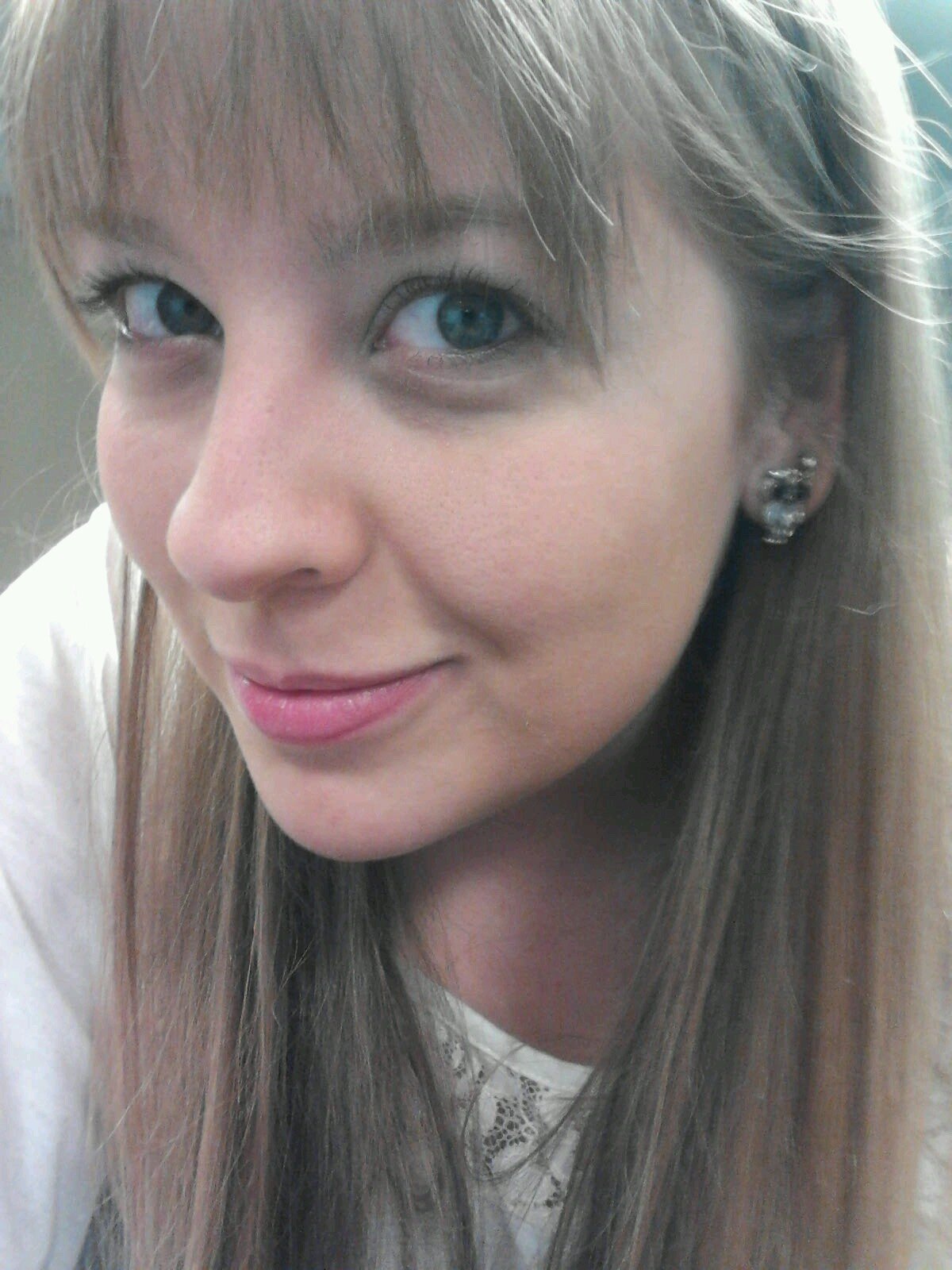 AshleyHamlin13's profile picture. 