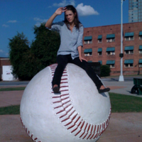 lizzie nanut (@lizzienanut) 's Twitter Profile