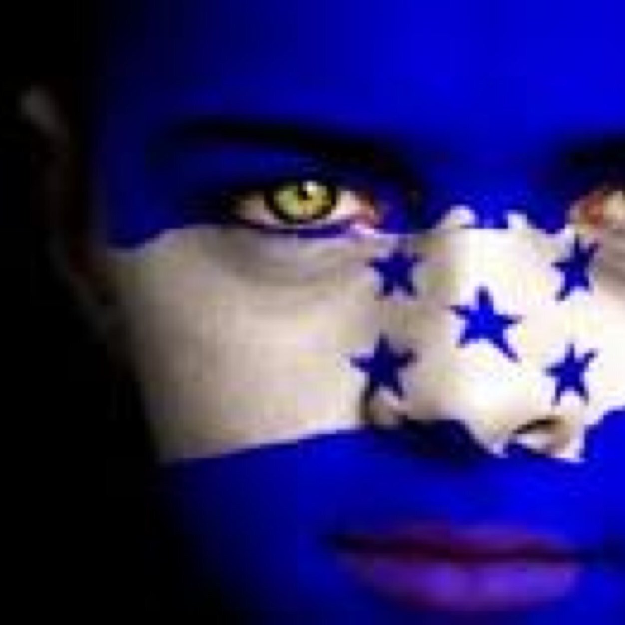 Visit http://t.co/s9uP3AZC4W to donate or sponser a honduran child! GO LYNX⚫️⚫️