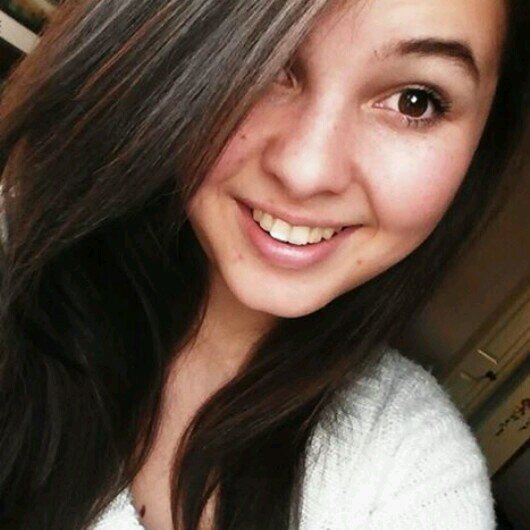 AmaraePlatt's profile picture. all u need in life is love!