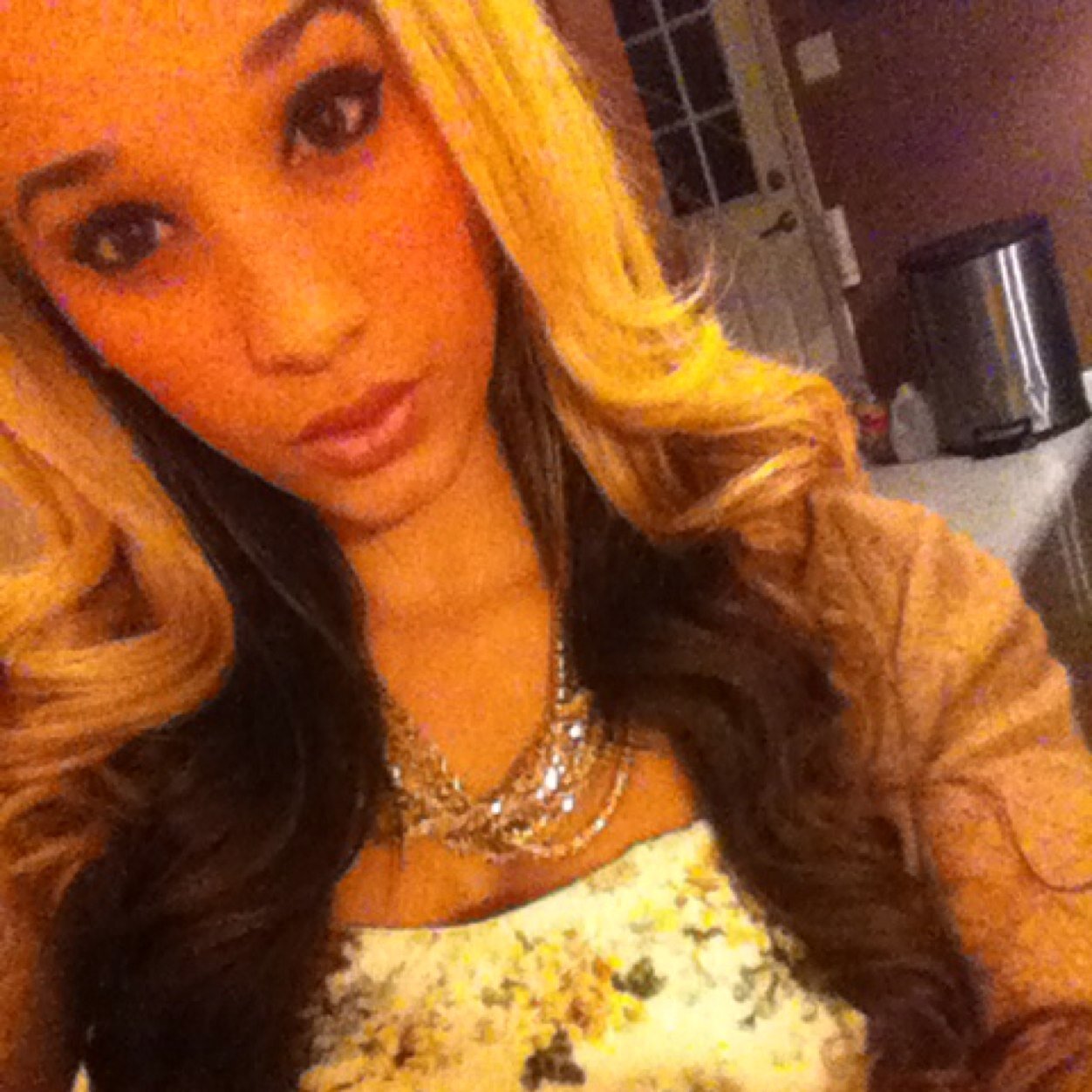 birdsingforme's profile picture. 