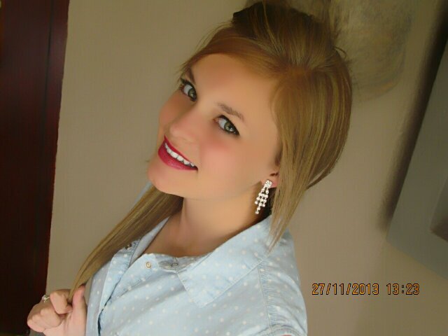 13daniella13's profile picture. Nuwe account @JeIIy_Bean .. :) xx ♡