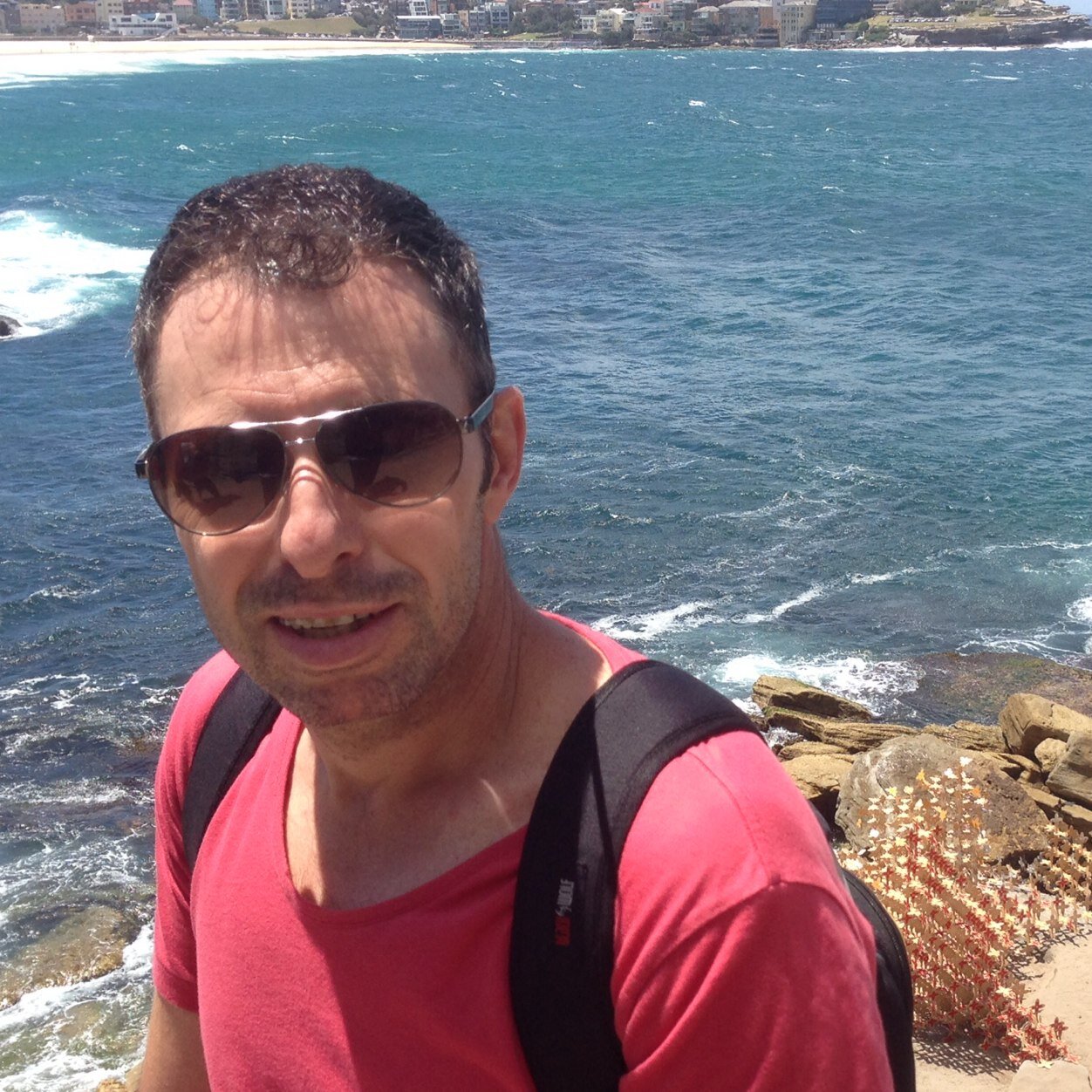 Aviation enthusiast, IT guy, Master LEGO builder & lunchtime runner!