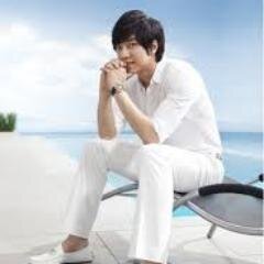 Happy Anniversary 8th ELF...   :-)