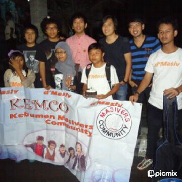 masiverskebumen's profile picture. Official twitter fans @dmasivband at kebumen
koord : @indita09
CP :
 @vietry_bintang (087737614293)