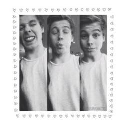Using this account if I am on tweet limit because of tweeting my idols. @grayhemmings is my main xx
