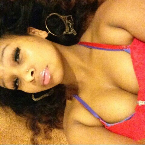 Fuck it just follow me .. !Love no thotties. No time for Bull Shytt.. #single #Parody #Model #Modelingislife! 