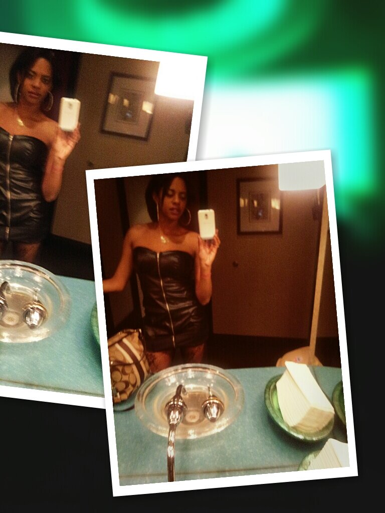 HoneySweetMmm's profile picture. She that cannot reason is a fool. She that will not is a bigot. She that dare not is a slave. #TeamScorpio #TeamBoricua #TeamJamaica ♥ Mila  21andUP