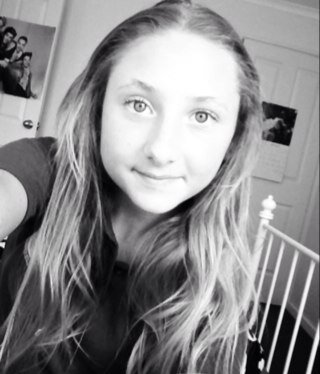 kiaracastle3's profile picture. Still waiting for the day niall horan harry styles zayn malik louis tomlinsin liam payne luke hemmings michael clifford calum hood and ashton iwrin follow me❤️