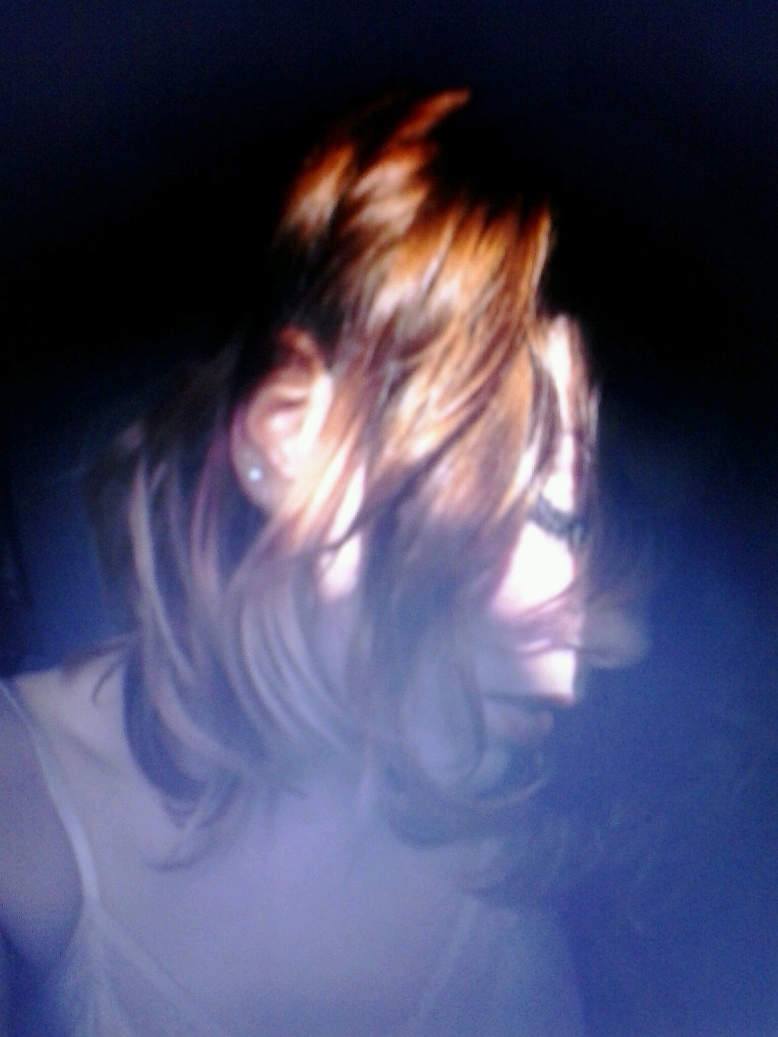 Ymaczombielove's profile picture. Singer from Zombie Love (@ZLofficial). Bass player in CubanHeel and Jägerbone.  Happiness is the place where we should be...let's go! Arre unicornio!