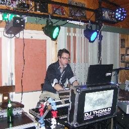Thom-D DJ/Producer info/bookings: dj.thom.d@gmail.com