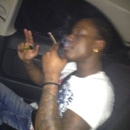 HurraAllthat's profile picture. they say i fell in love since guldens