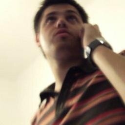 Java developer, music addict, love movies, photography & books.