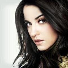 Rede Social Totalmente Dedicada A Maite Perroni (atriz compositora e contora) Desde 16/12/13