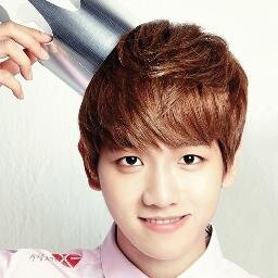 Halooผมแบคฮยอน ผมนิสัยดีม๊กกก(?)ขี้เล่นมาเล่นกันนะครับแล้วคุณจะรักผมลองดูสิครับผม #ⒻreakⒻAM @FREAK_BLUEZ