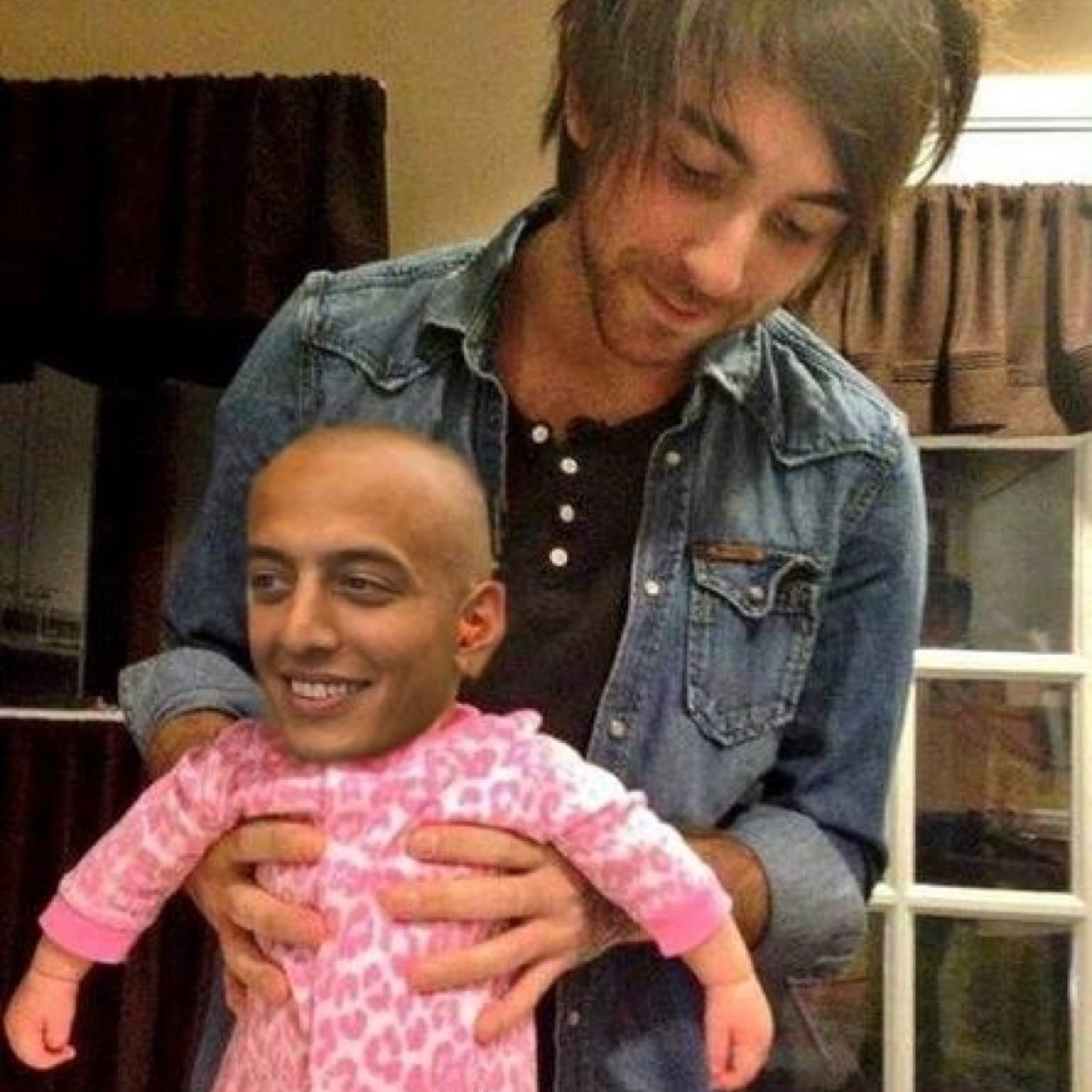 I can't explain my love for all time low in 160 characters