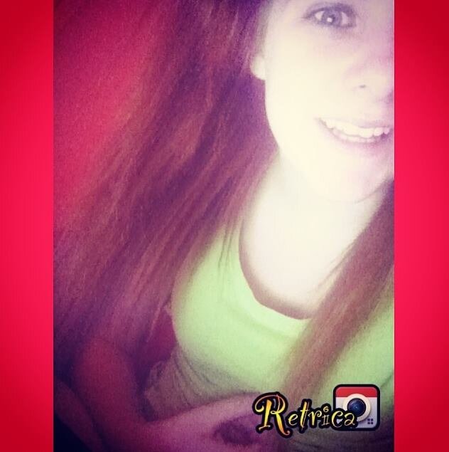 Stephanie Morris-
14 years old- 
all time low is amazing,best band ever-
alex gakarths my idol,i love him-
alex,jack,rian,zach;atl!