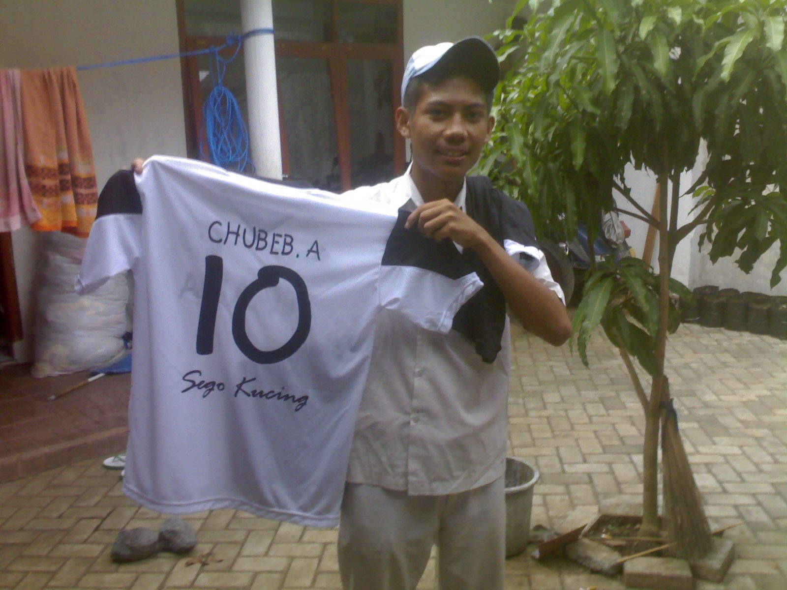 ahmadchubeb1's profile picture. ta' prlu trlalu bangga dg pujian,karena pujian juga bisa mnjadi bumerang