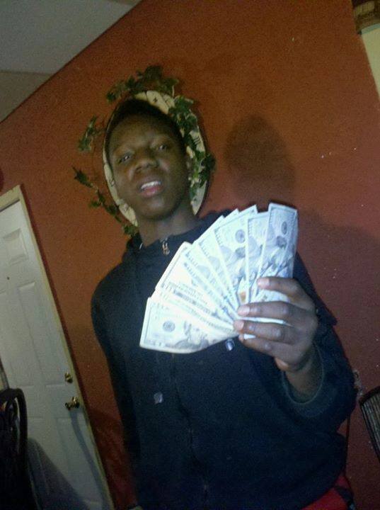 smoking doppeee with the teamm do bd shitt fto bitch you know how we rocking