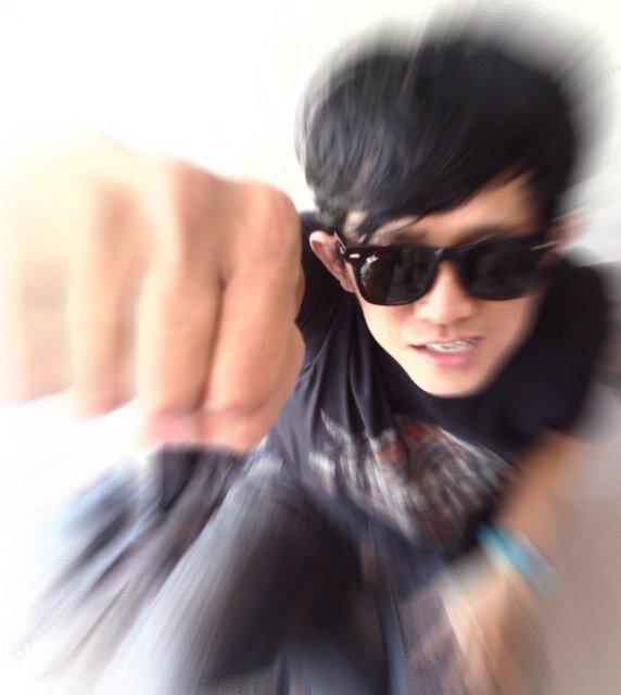 mobilplastik's profile picture. Penggemar tinju