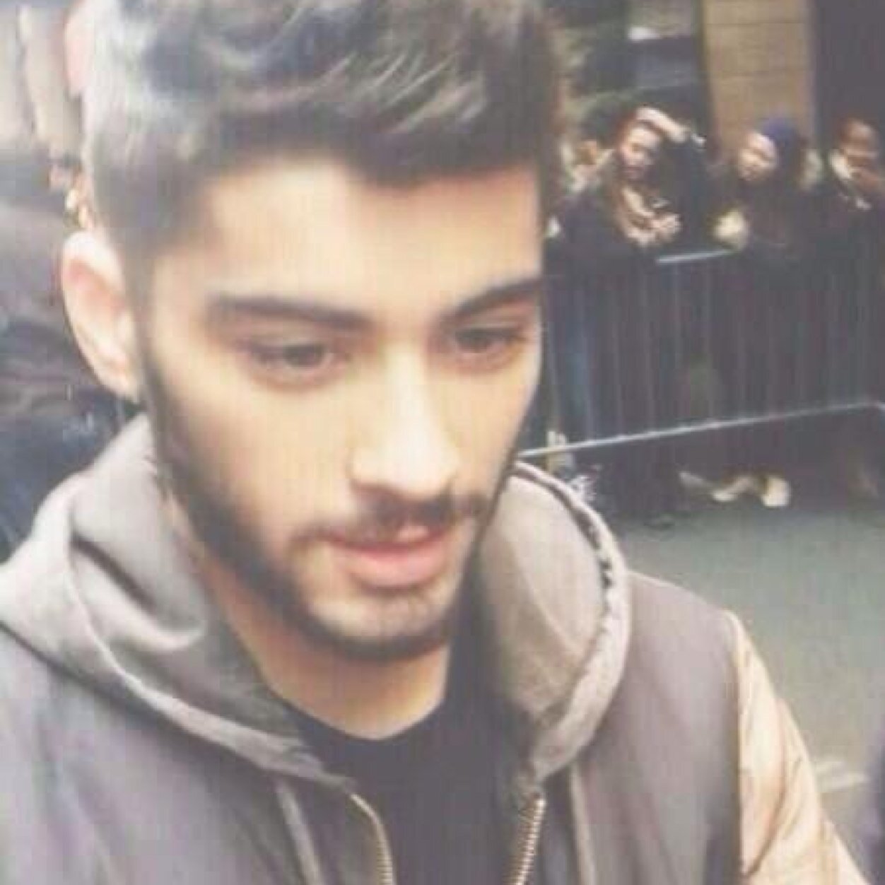 hello my angel, you're a worthy of all the love in the world and thank you for existing - @rasplarrycakes
